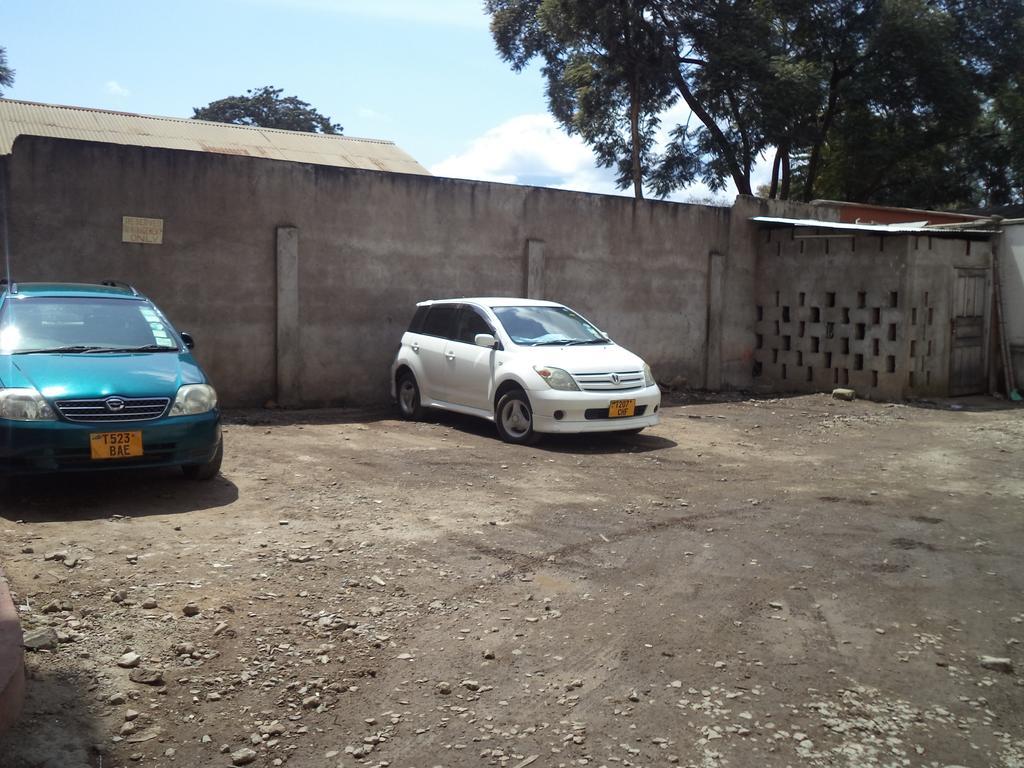 Arusha Tourist Inn Hotel Kültér fotó